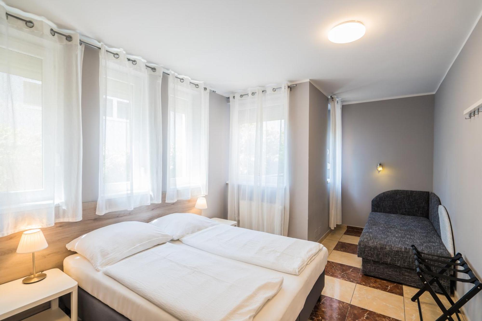 Riviera Apartmanhaz Siofok Luaran gambar